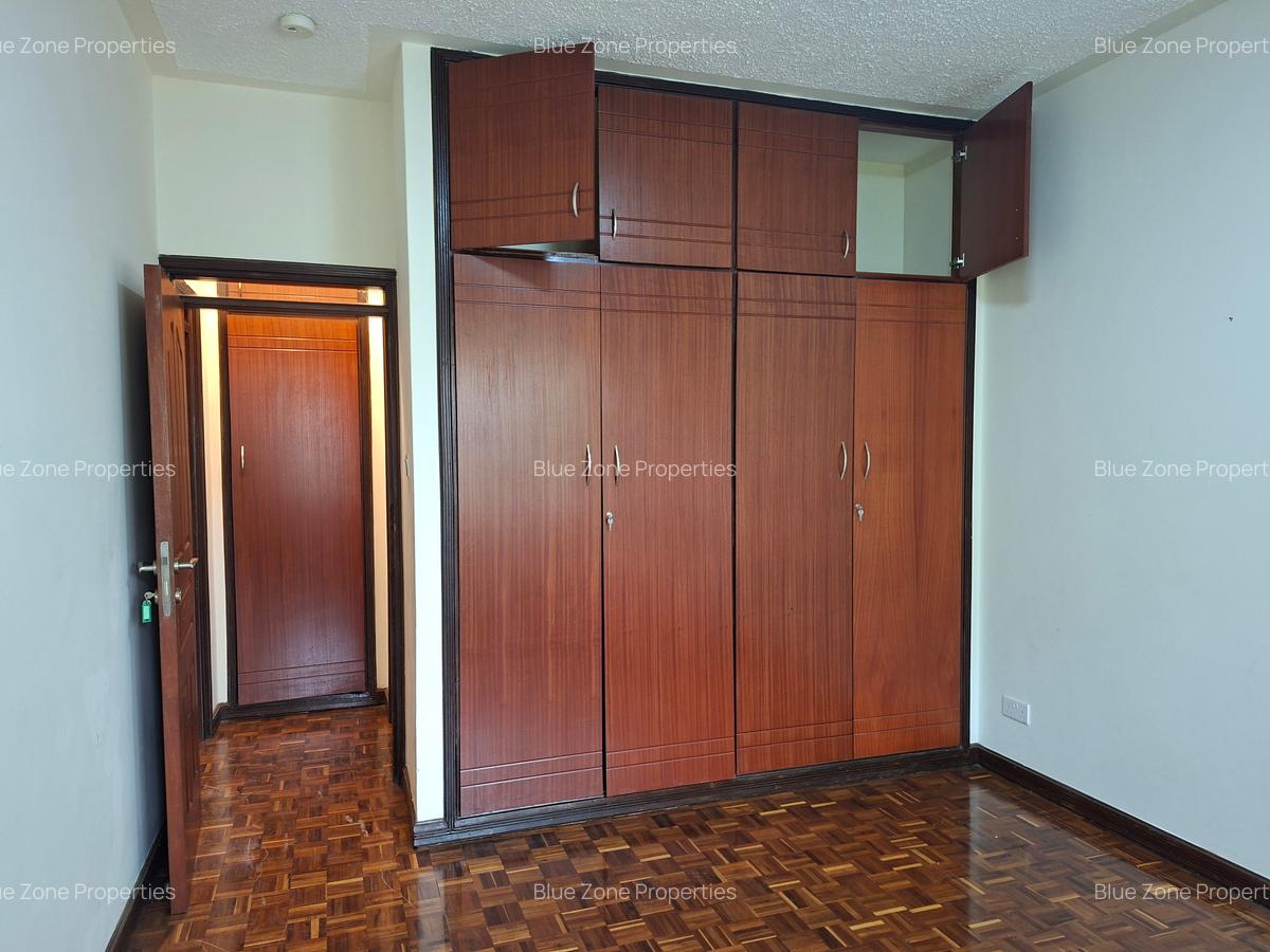 4 Bed Townhouse with En Suite in Muthaiga - 10