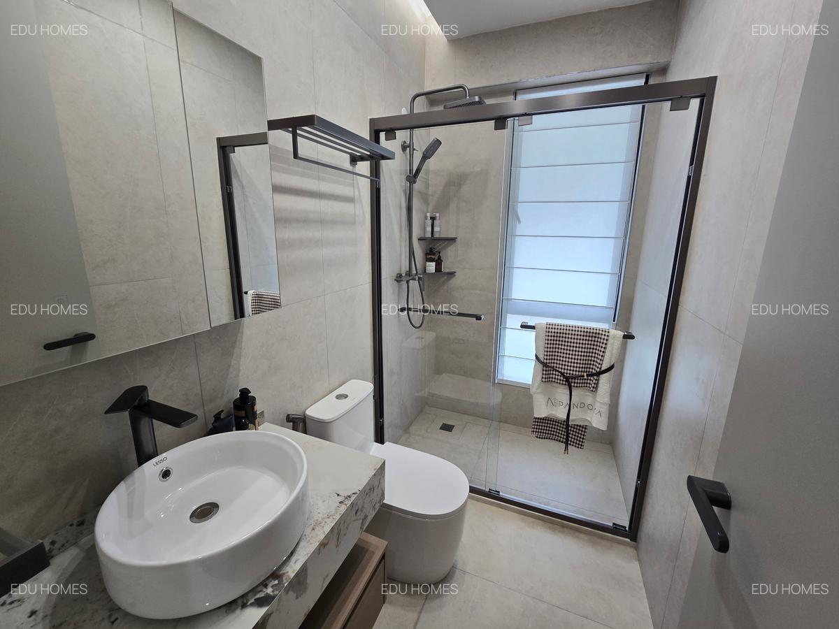 4 Bed Apartment with En Suite at Muthangari Drive - 10