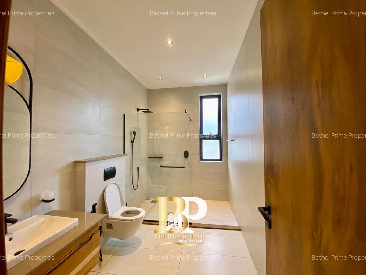 4 Bed Apartment with En Suite in Loresho - 17