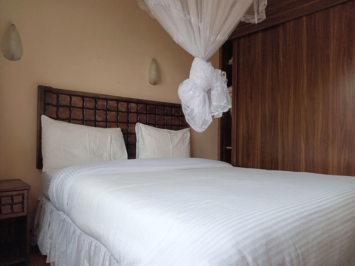 Serviced 2 Bed Apartment with En Suite in Upper Hill - 7