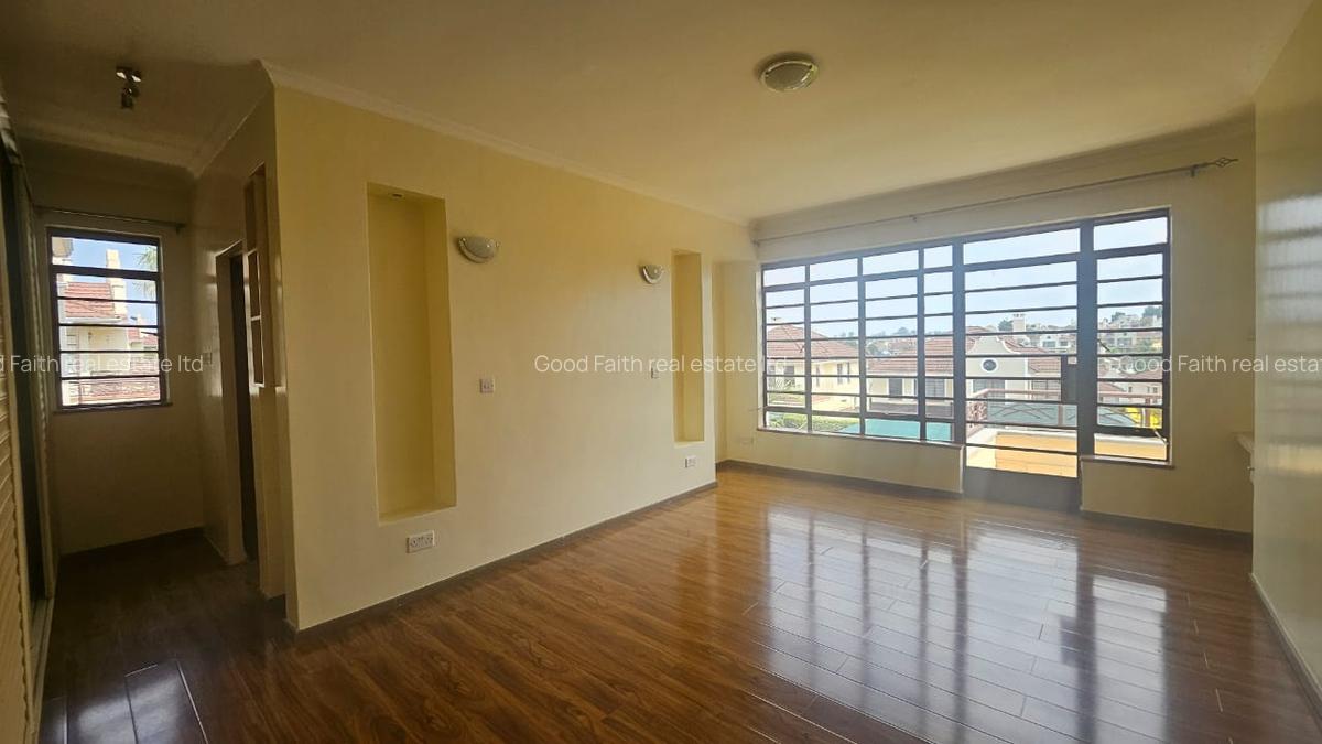 4 Bed Townhouse with En Suite in Kiambu Road - 4