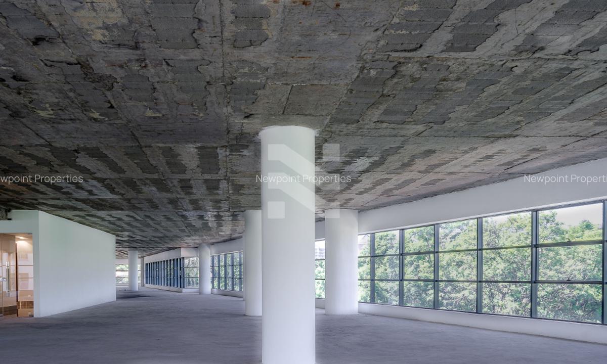 2,400 ft² Office with Backup Generator in Westlands Area - 6