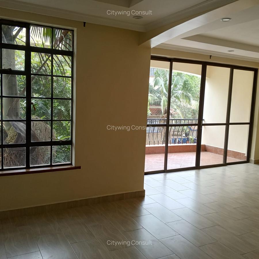3 Bed Apartment with En Suite at Valley Arcade - 11