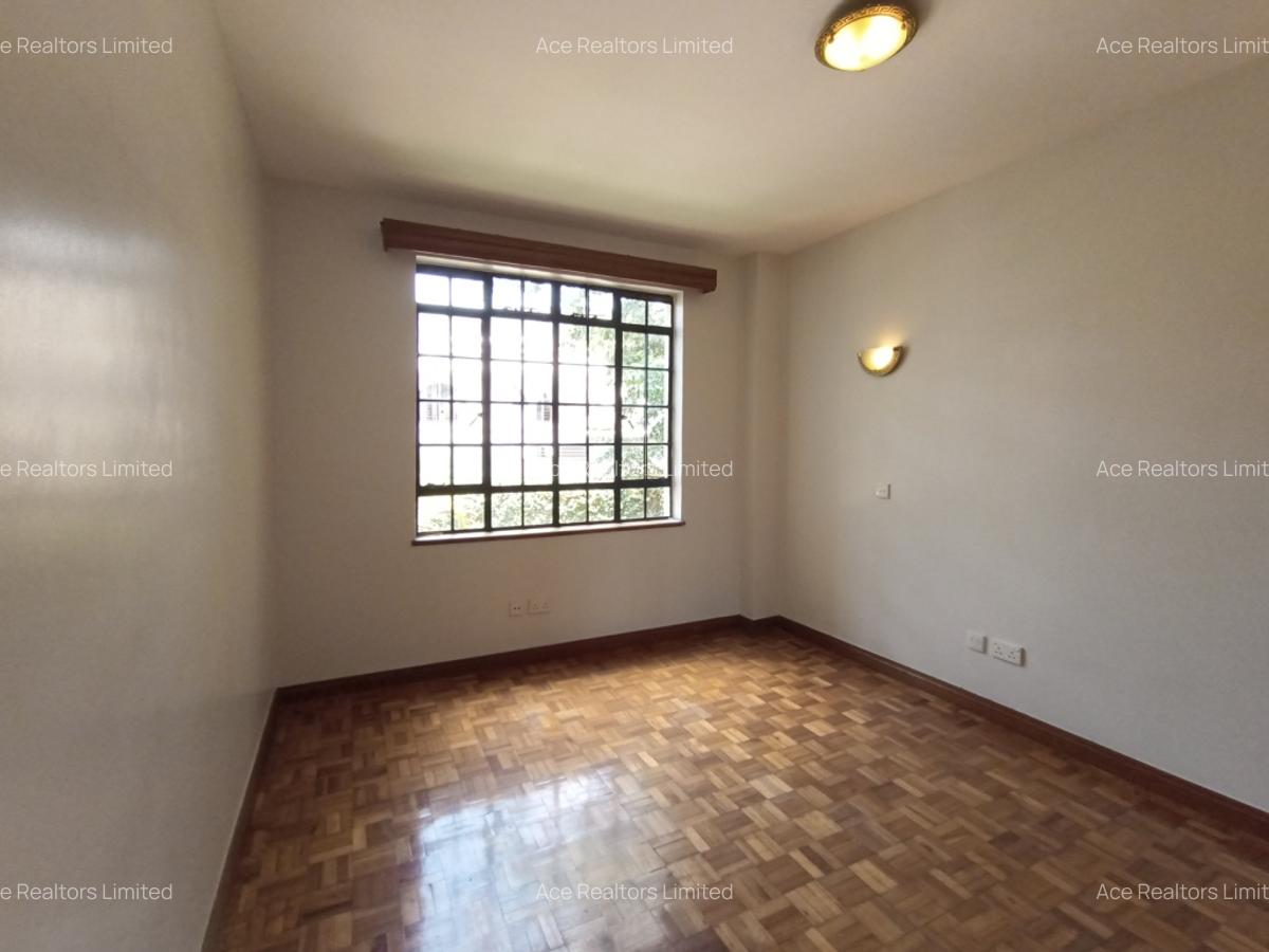 3 Bed Apartment with En Suite at Rhapta Road - 11