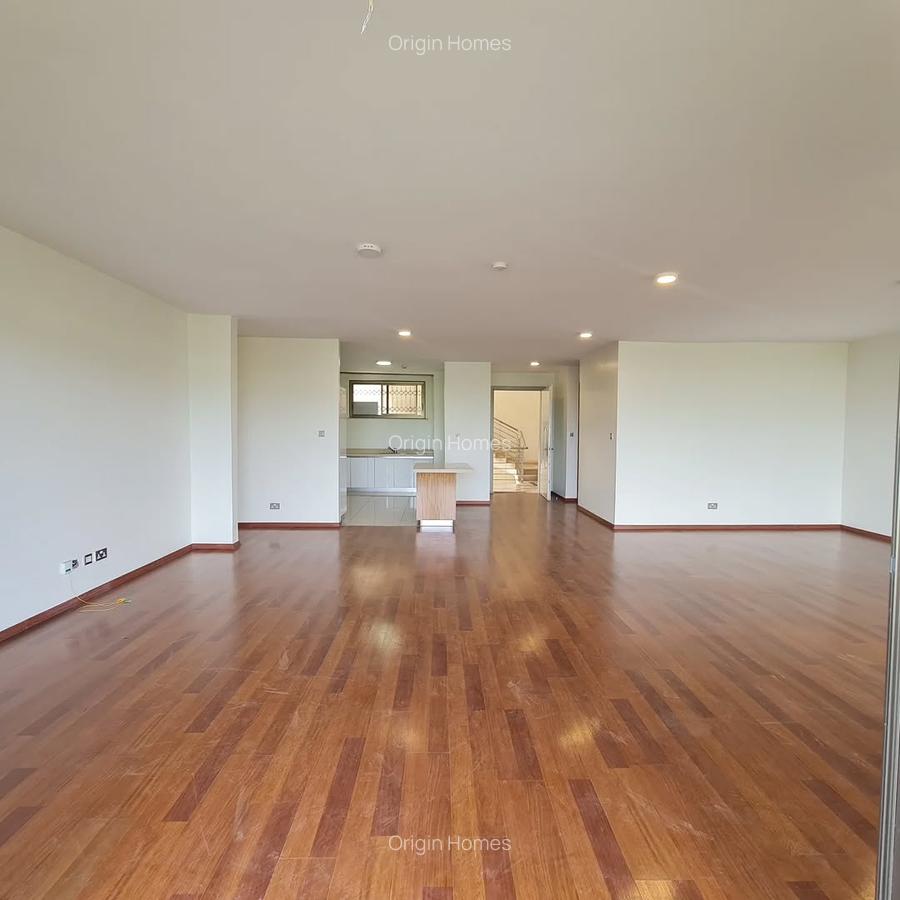 3 Bed Apartment with En Suite at Parklands Road - 1