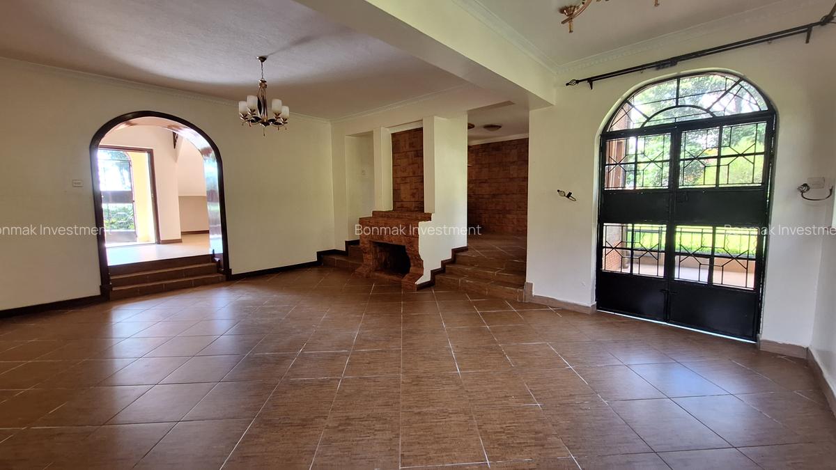 4 Bed Townhouse with En Suite at Lavington Green - 7
