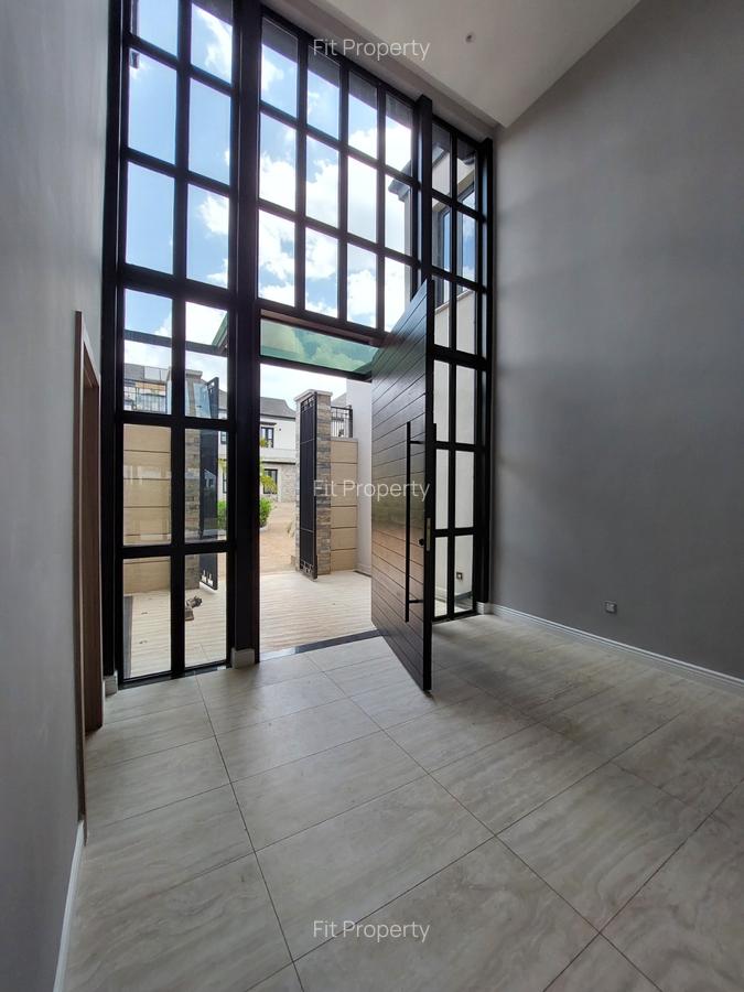 5 Bed House with Swimming Pool in Runda - 5