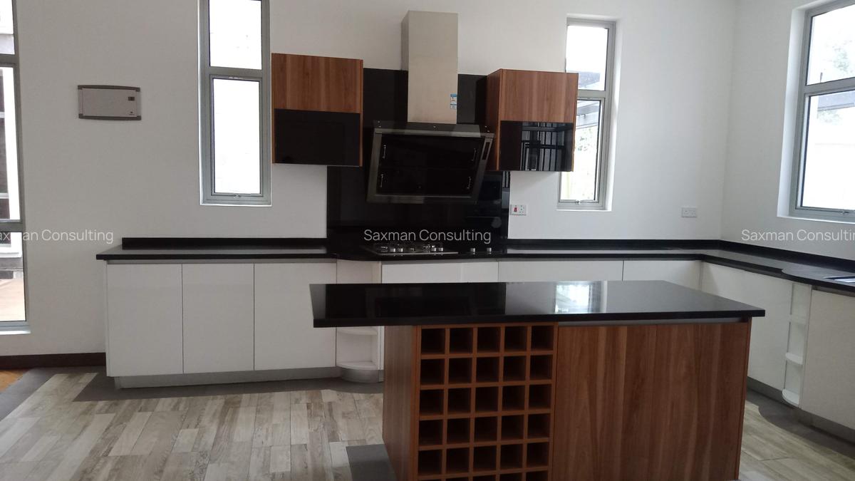 6 Bed House with En Suite in Karen - 19