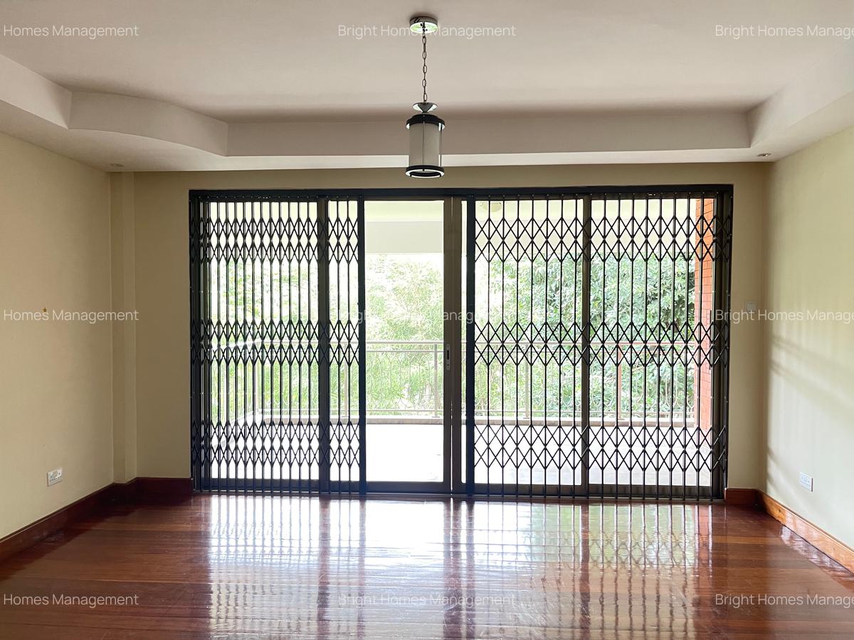 5 Bed Townhouse with Swimming Pool in Lavington - 8