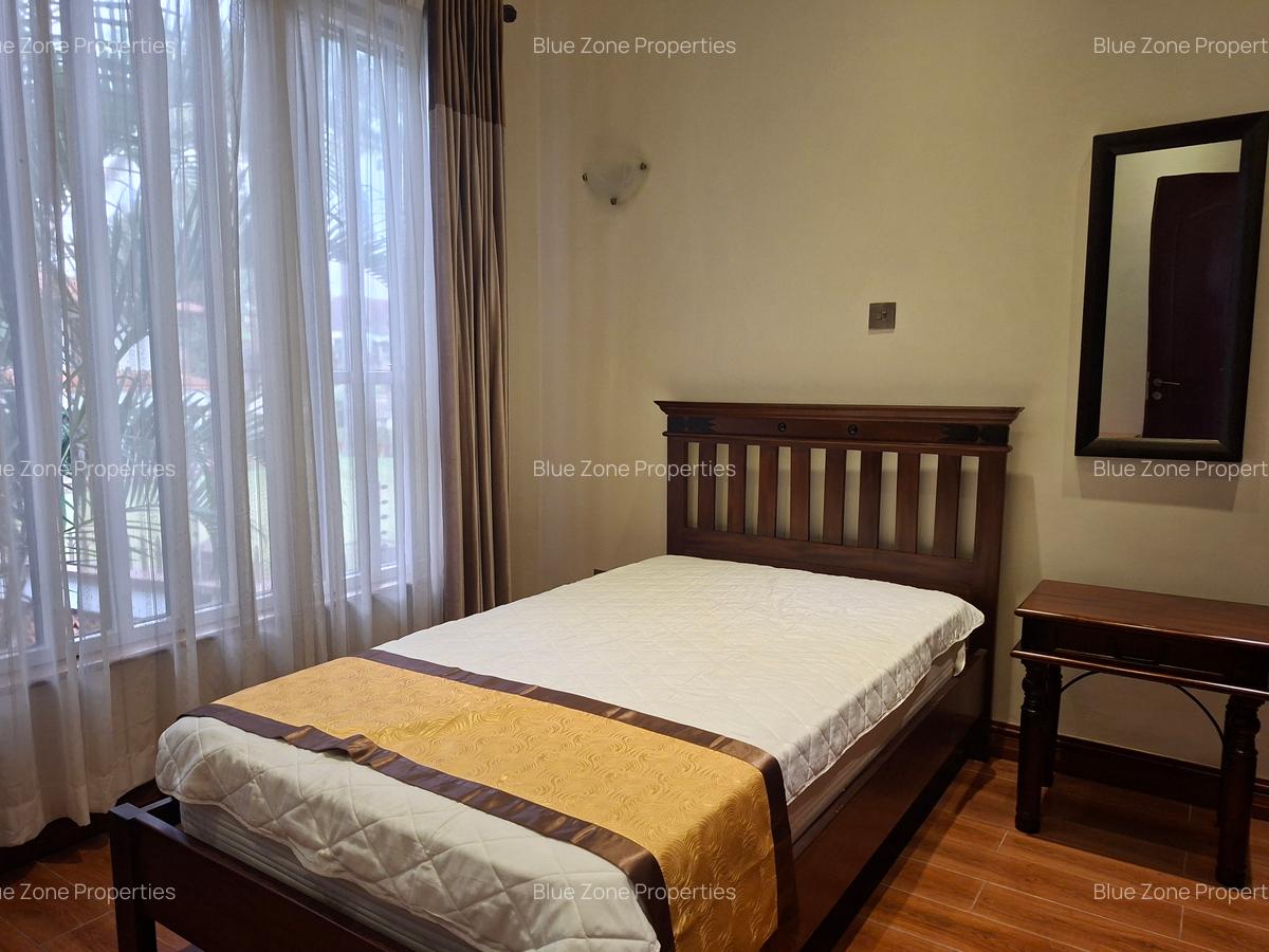 Serviced 2 Bed Apartment with En Suite at Runda - 14