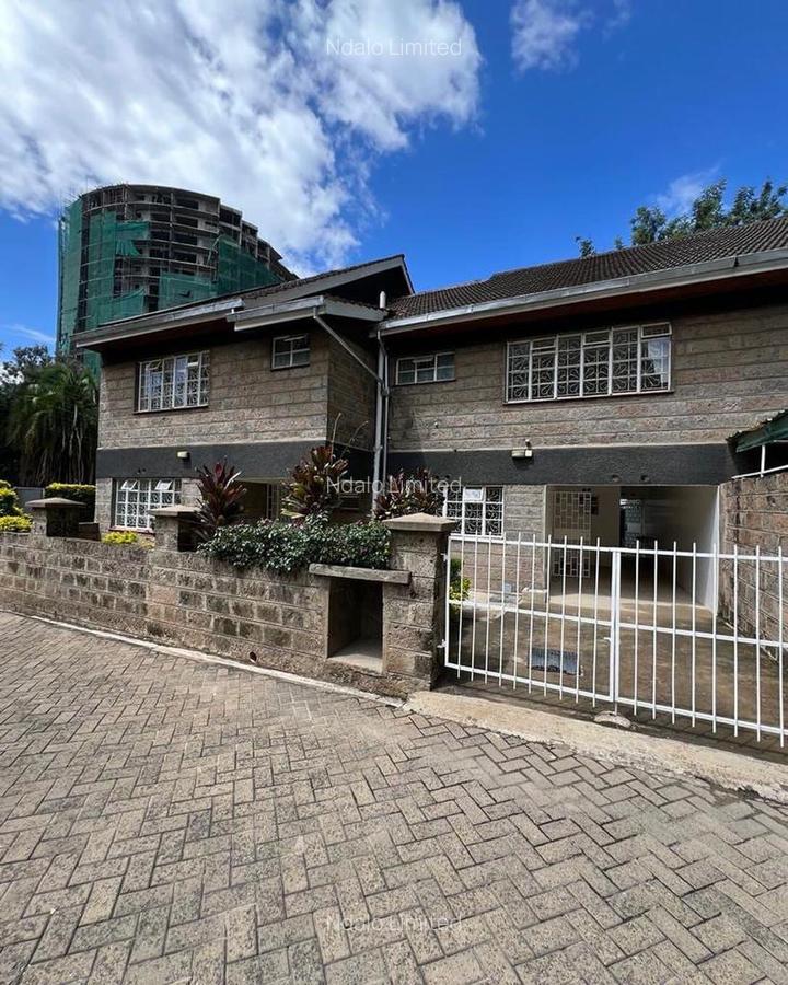 4 Bed Townhouse with En Suite at Kilimani - 2