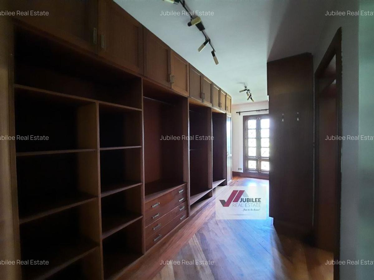 4 Bed House with Staff Quarters in Muthaiga - 4