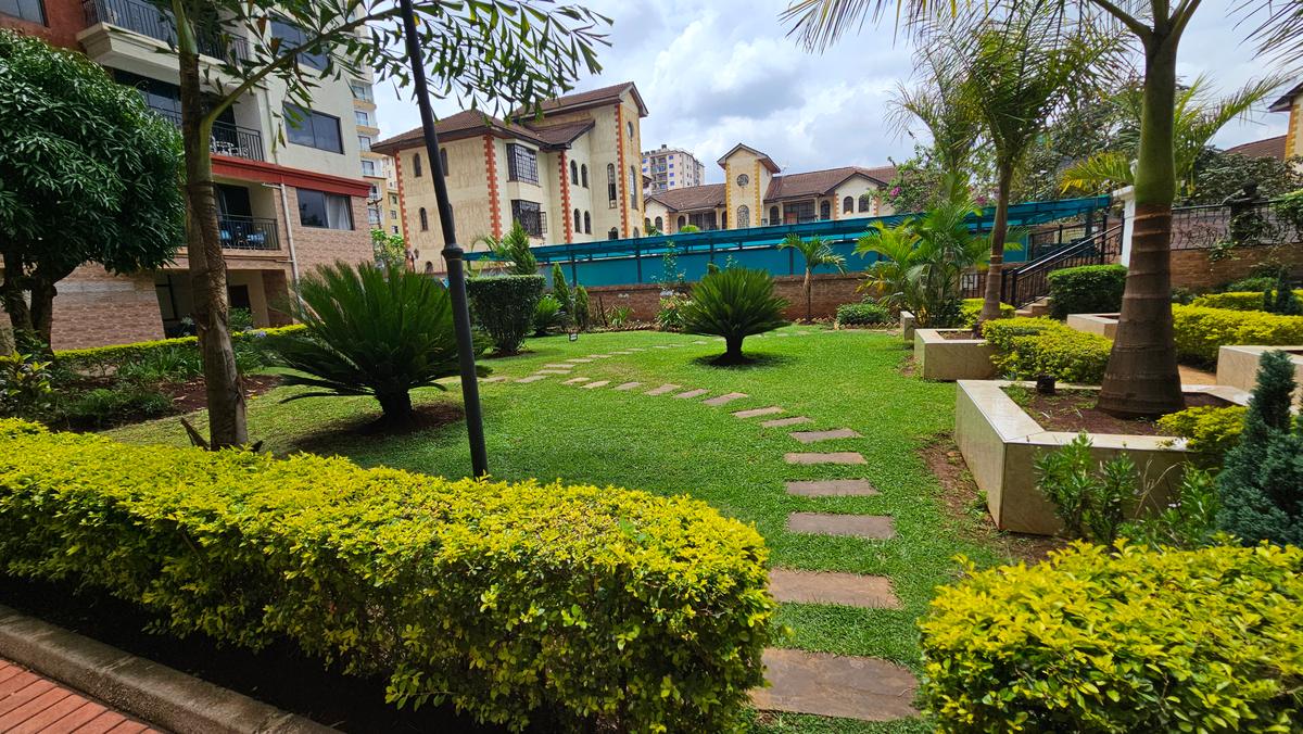 3 Bed Apartment with En Suite in Kilimani - 18