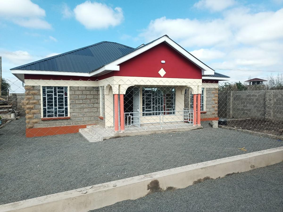 3 Bed House with En Suite at Acacia - 1