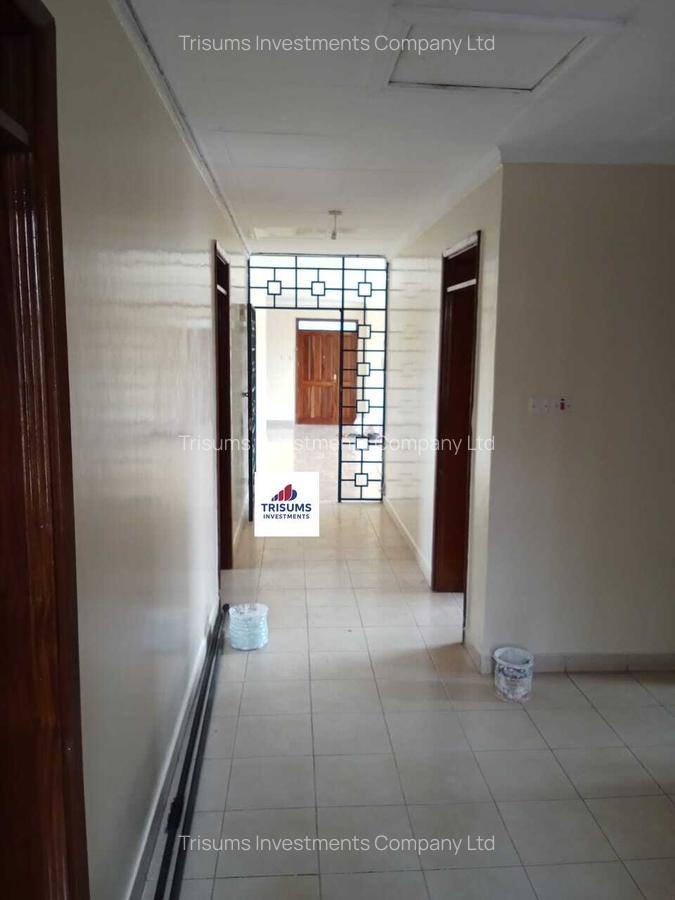 4 Bed Apartment with En Suite at Rhapta Road - 4