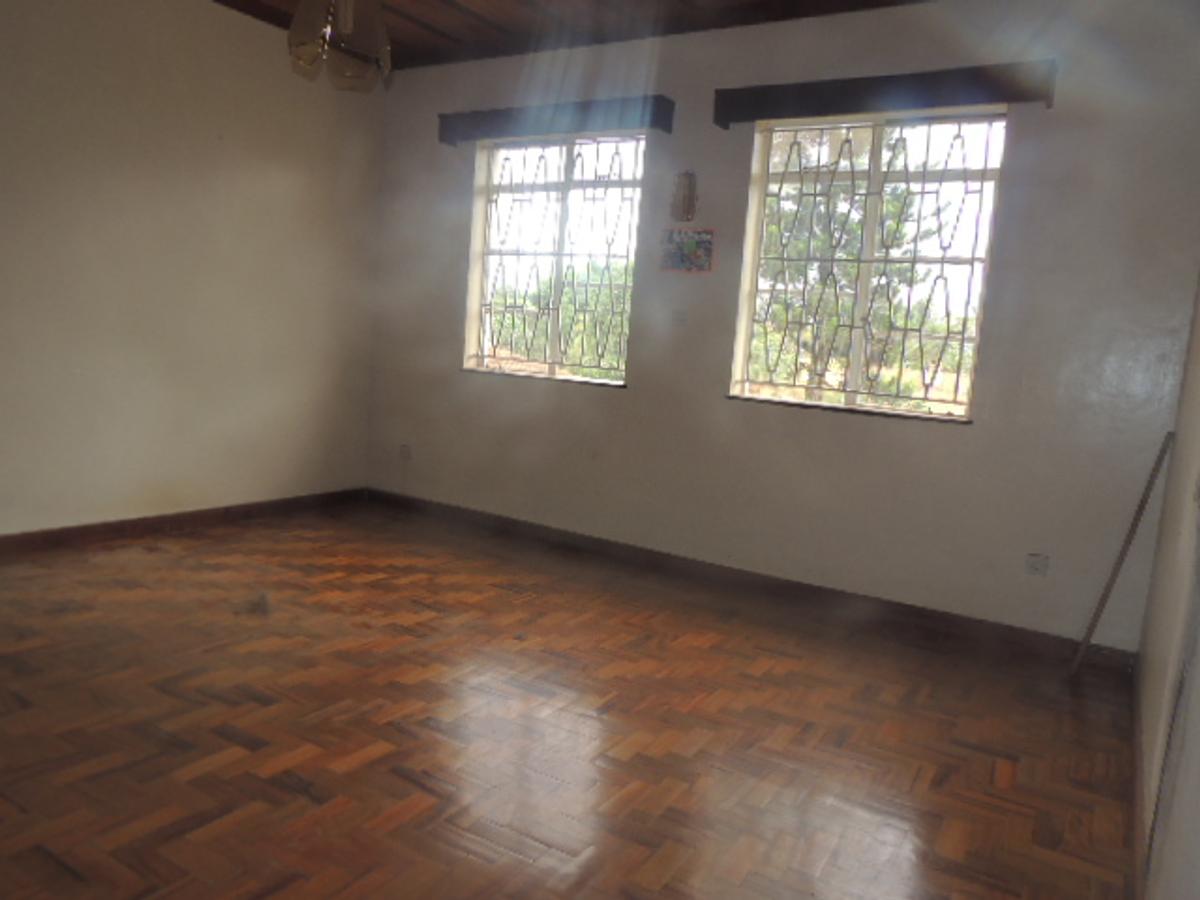 5 Bed Townhouse with En Suite at Runda Mimosa Road - 8