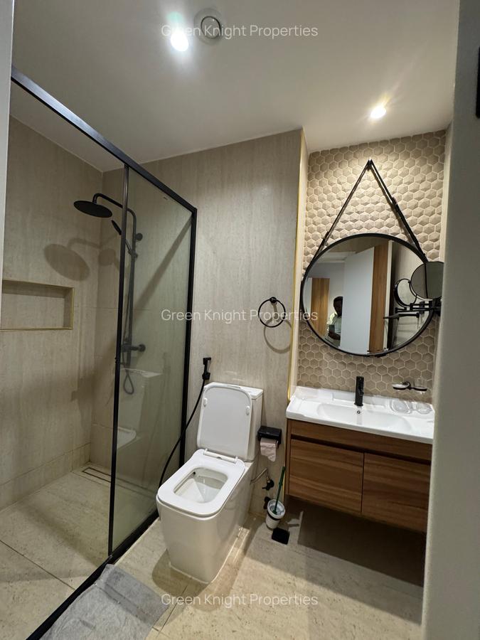 Serviced 3 Bed Apartment with En Suite in Westlands Area - 10