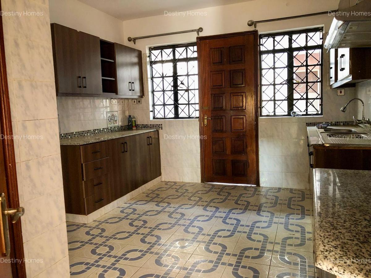 5 Bed Villa with En Suite in Kilimani - 6