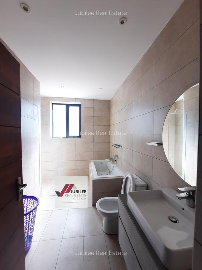 Furnished 2 Bed Apartment with En Suite in Kitisuru - 14