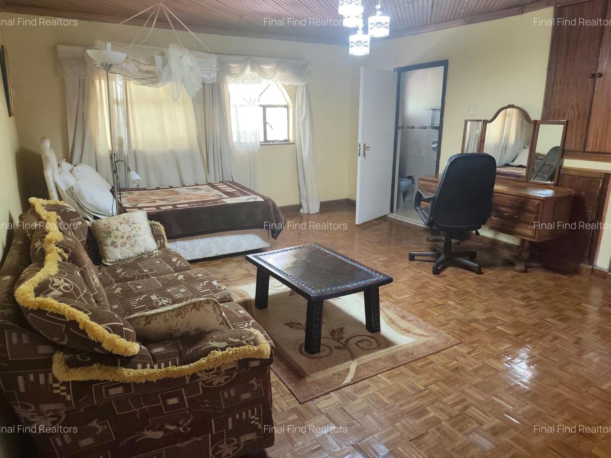 Studio Apartment with Swimming Pool in Runda - 7