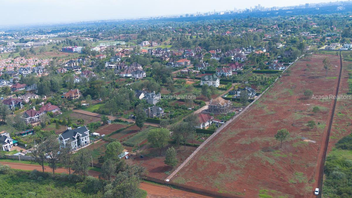 Land in Runda - 9