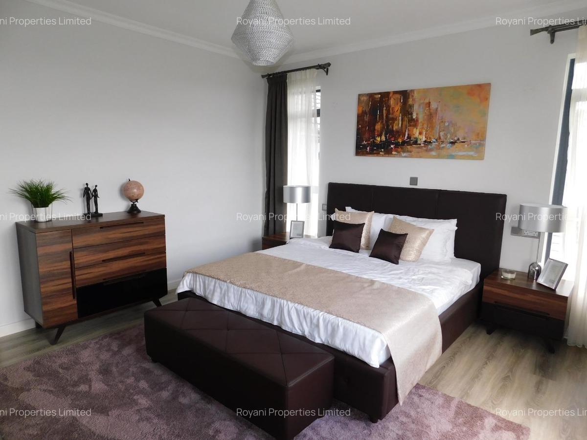 4 Bed Townhouse with En Suite at Five Star Paradise - 12