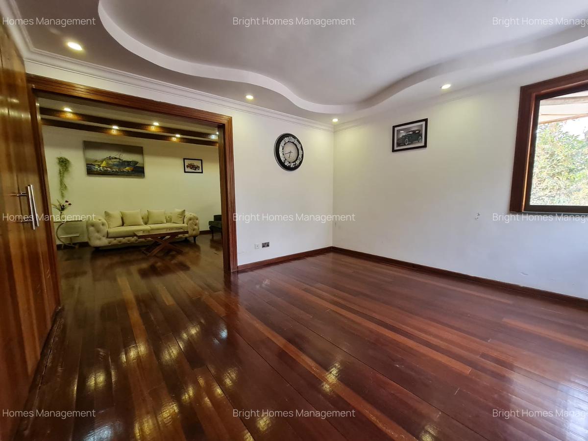 9 Bed Villa with En Suite in Westlands Area - 5
