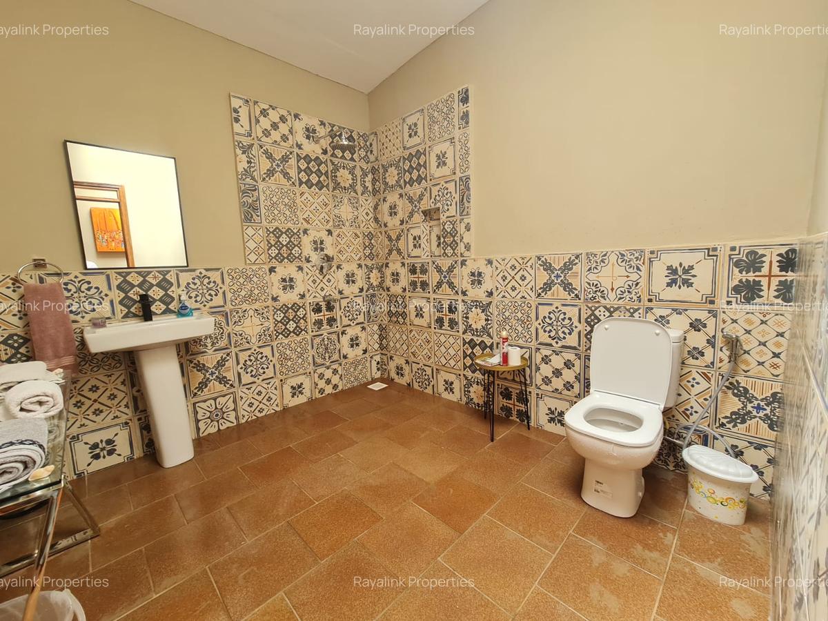 2 Bed House with En Suite at Karen - 15
