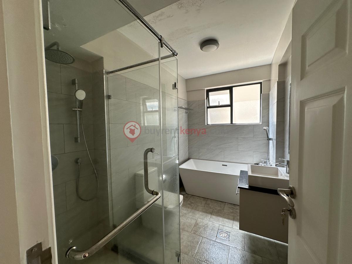 Serviced 3 Bed Apartment with En Suite in Lavington - 2