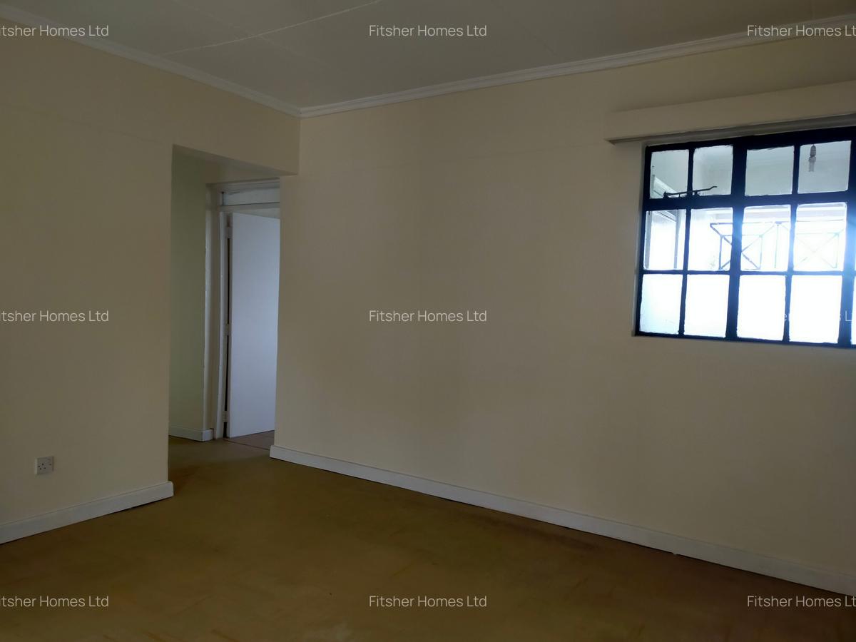 3 Bed Apartment with En Suite in Ngara - 19