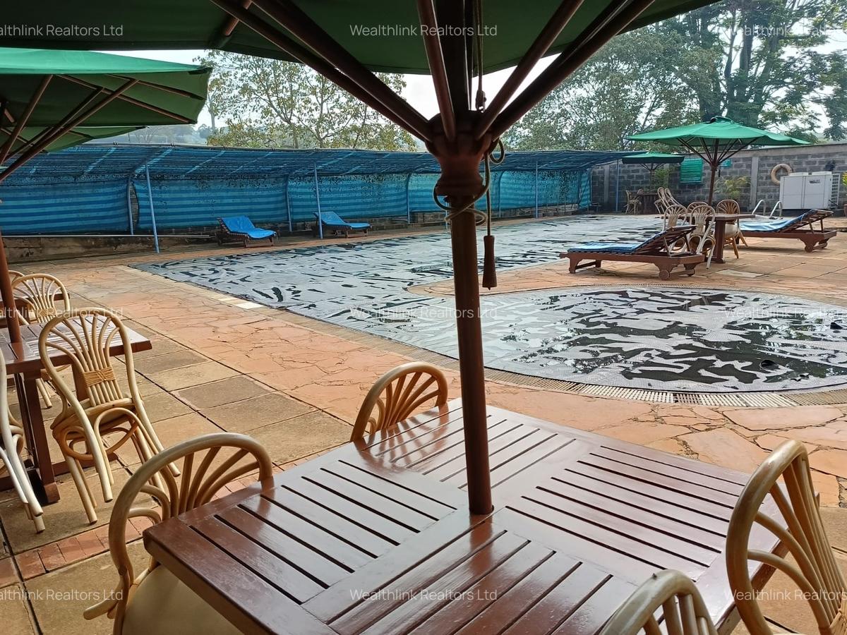 4 Bed Townhouse with En Suite at Redhill - 8