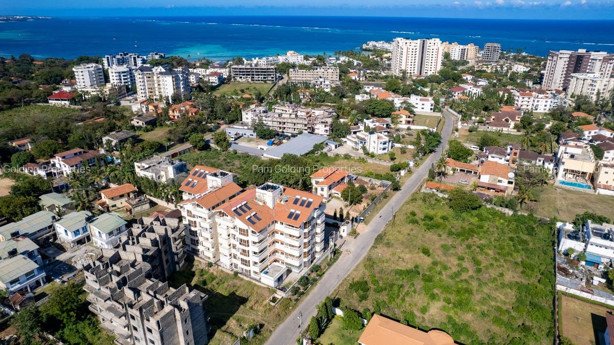 3 Bed Apartment with En Suite in Nyali Area - 17