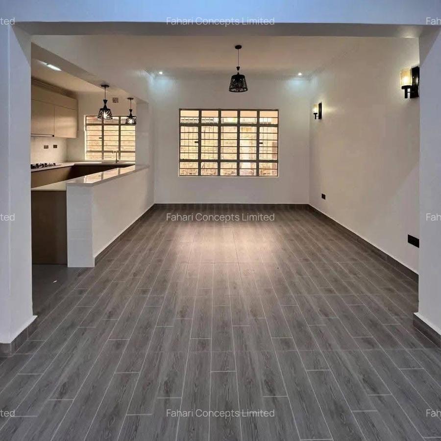 3 Bed House with En Suite at Acacia - 4