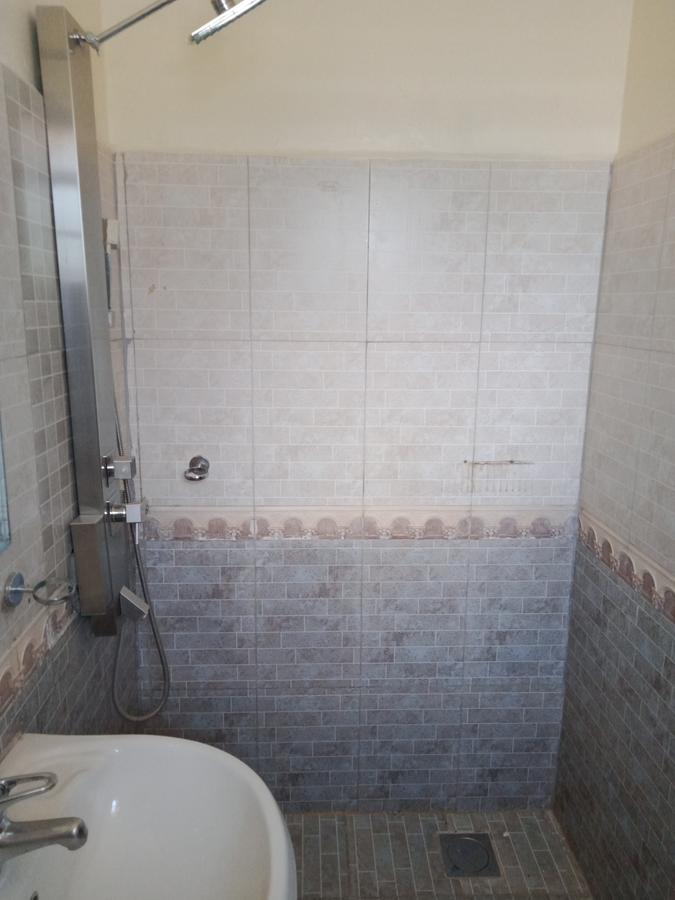 4 Bed Townhouse with En Suite at Off Isaac Gathanju - 11