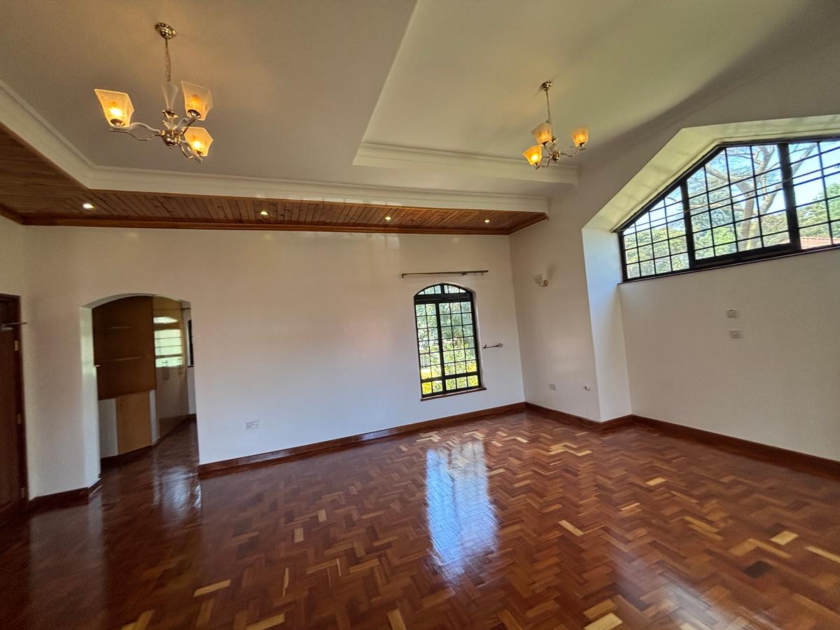 4 Bed House with En Suite in Karen - 8