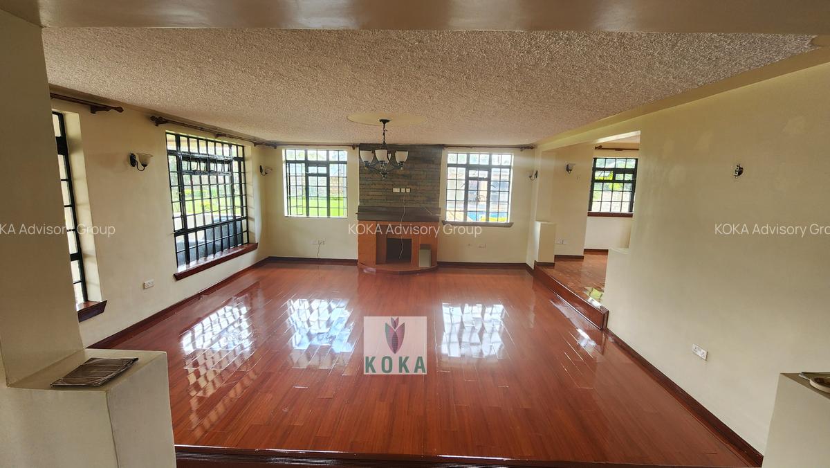 6 Bed Villa with En Suite in Runda - 14