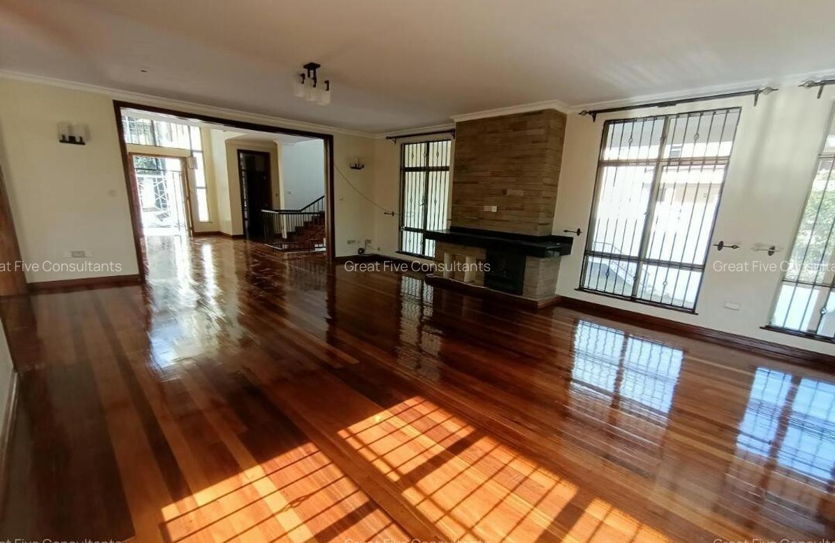 5 Bed Villa with En Suite in Kitisuru - 5