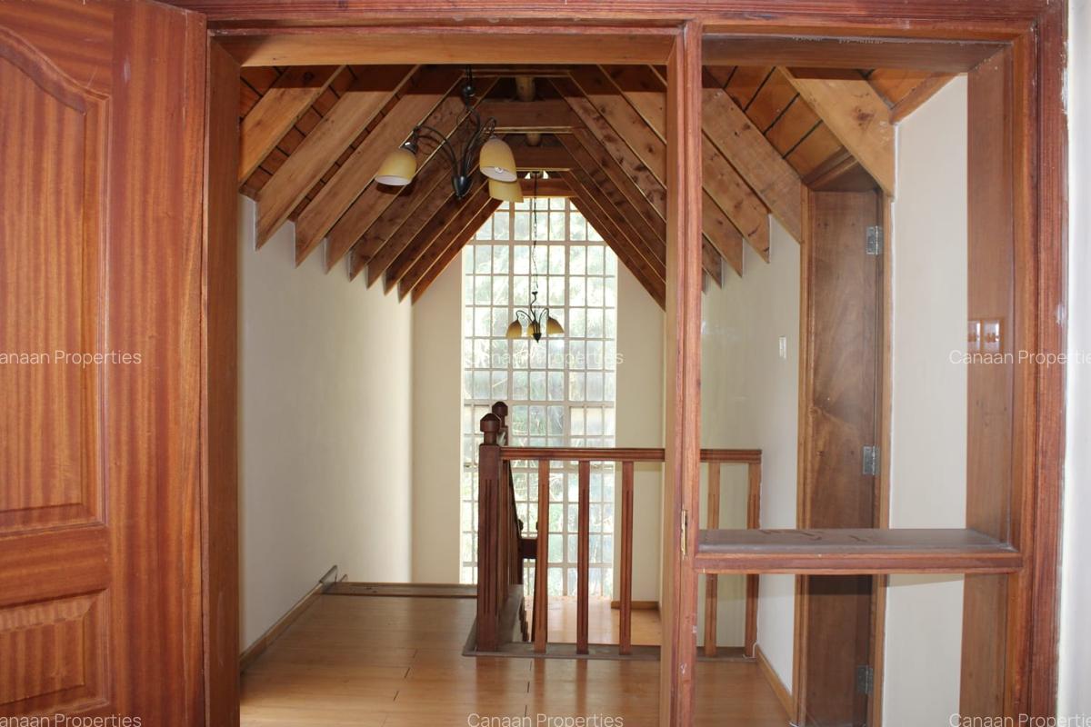 6 Bed Townhouse with Staff Quarters in Lavington - 1