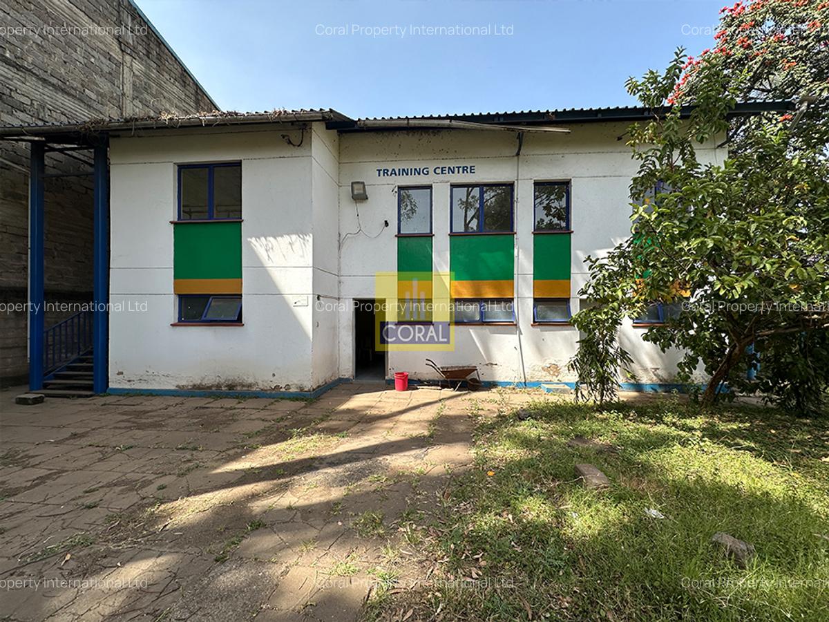 14,000 ft² Warehouse in Ruaraka - 3