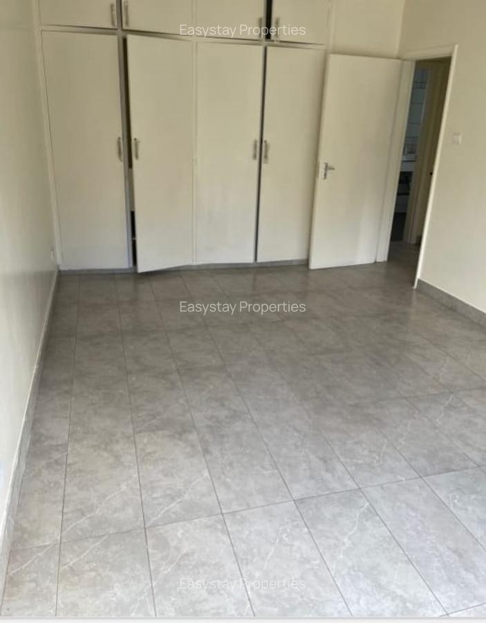 3 Bed Apartment with Parking in Kilimani - 3