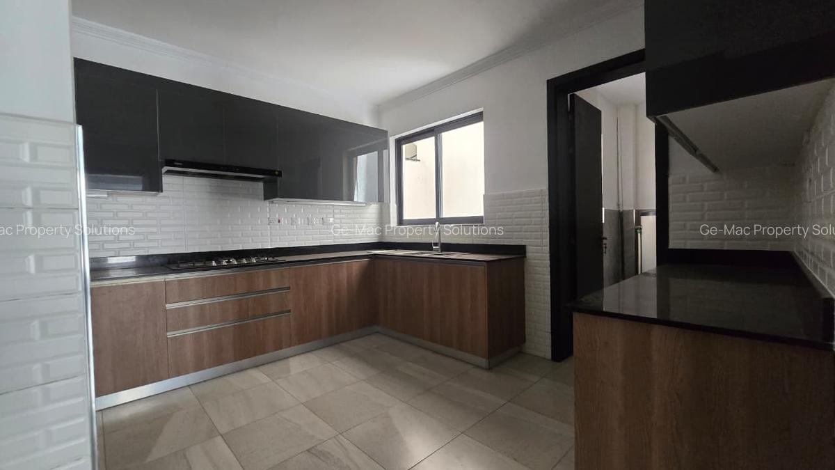 3 Bed Apartment with En Suite in Kileleshwa - 16