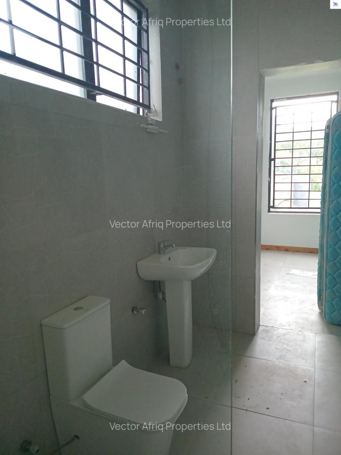 3 Bed House with En Suite in Ngong - 9