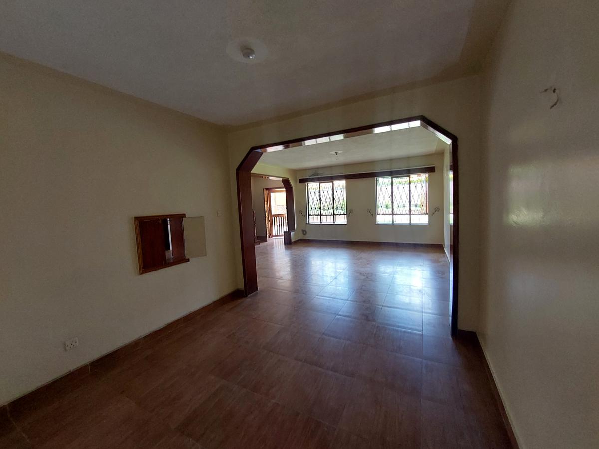 4 Bed Townhouse with En Suite at Musa Road - 18