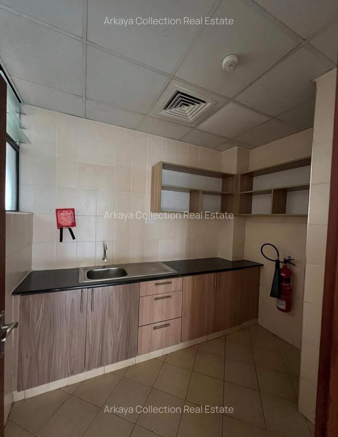 Office in Westlands Area - 3