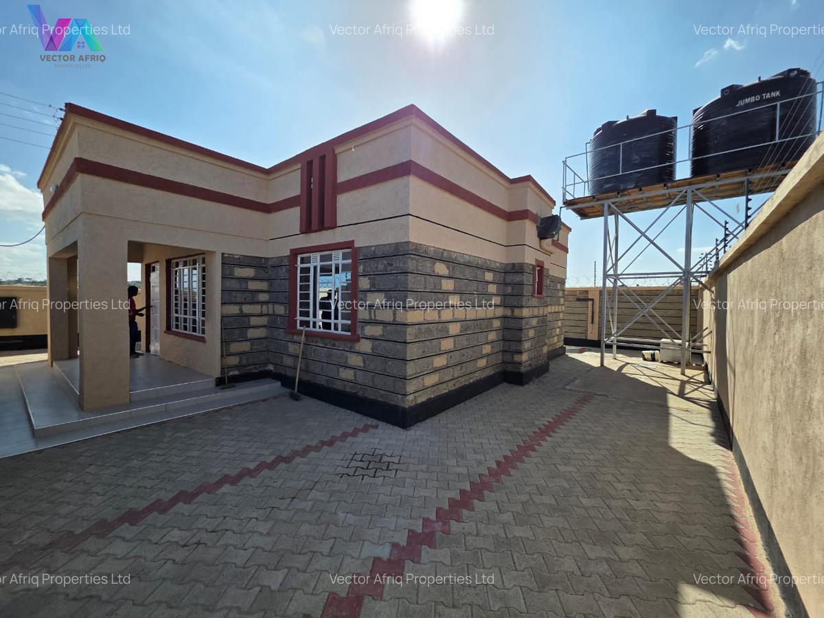 3 Bed House with En Suite in Kitengela - 1