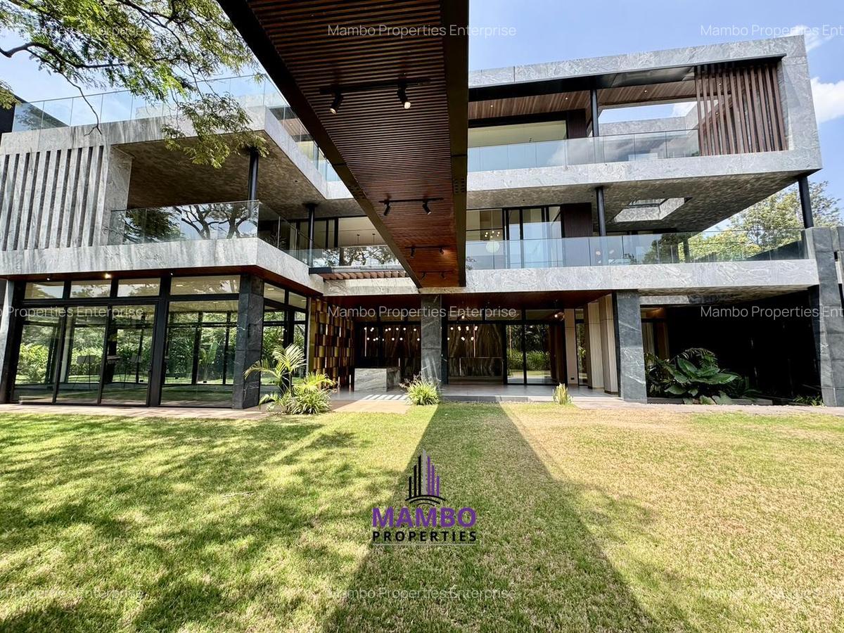 5 Bed House with En Suite at Saunders Close - 15