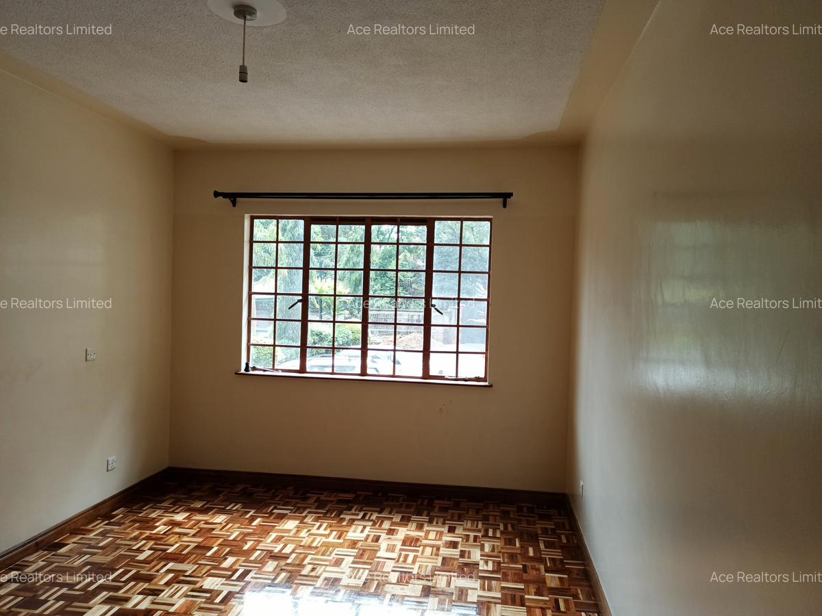 3 Bed Apartment with En Suite at Westlands Avenue - 4