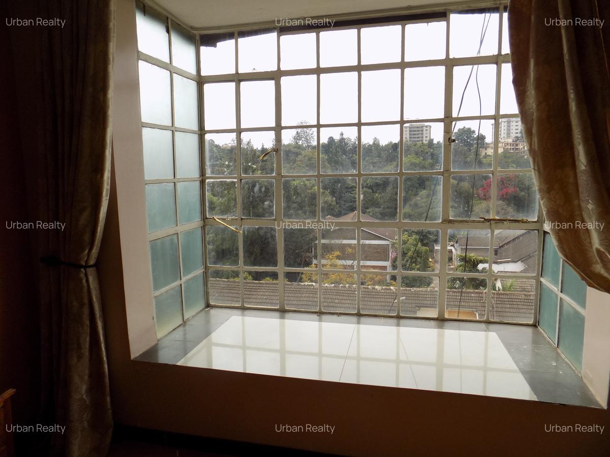 4 Bed Apartment in Kilimani - 13