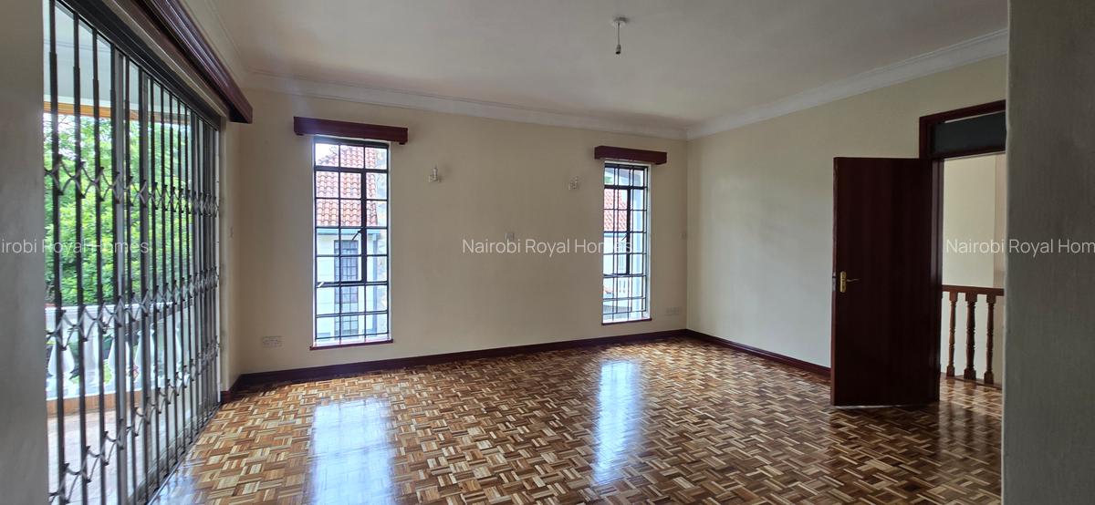 4 Bed Townhouse with En Suite at Kaputei Garden - 17