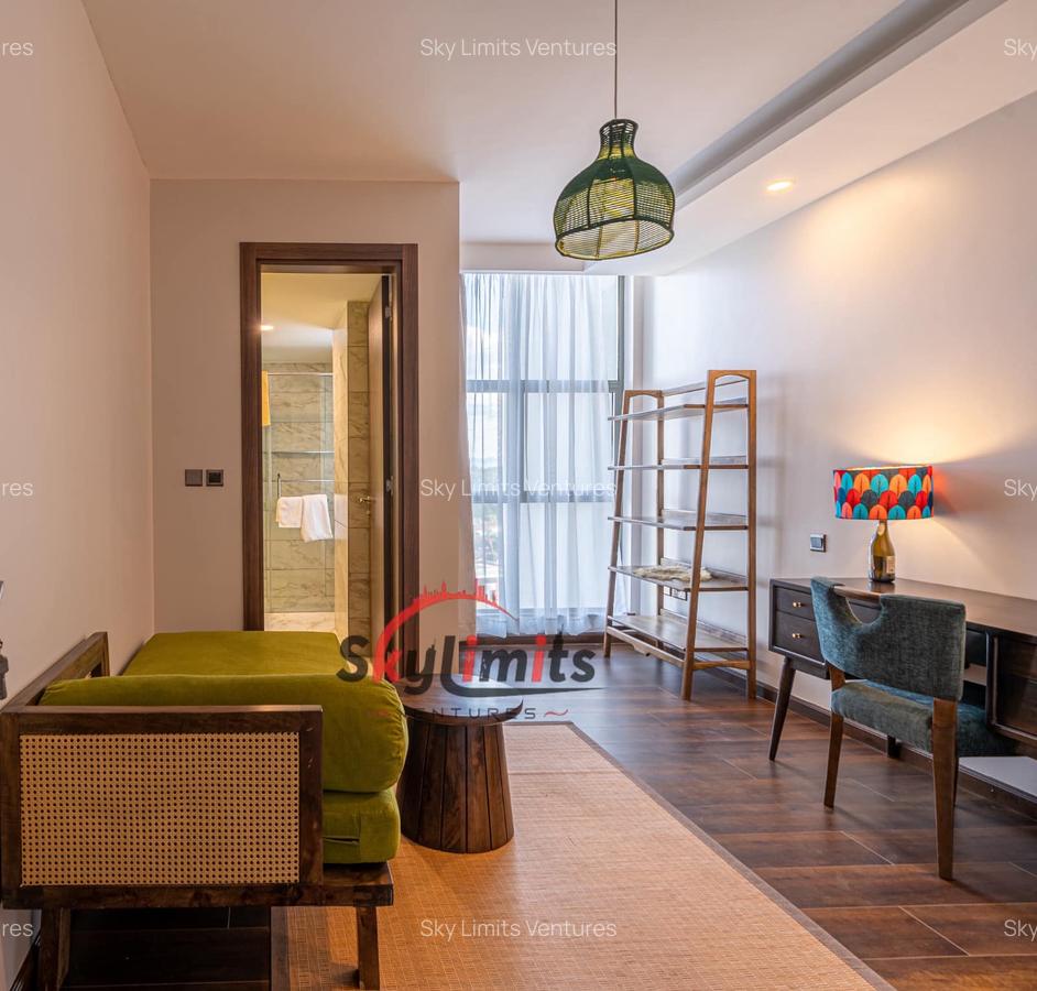 Serviced 3 Bed Apartment with En Suite at Brookside Drive - 7